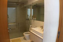 Vista Residences (D12), Condominium #497210721